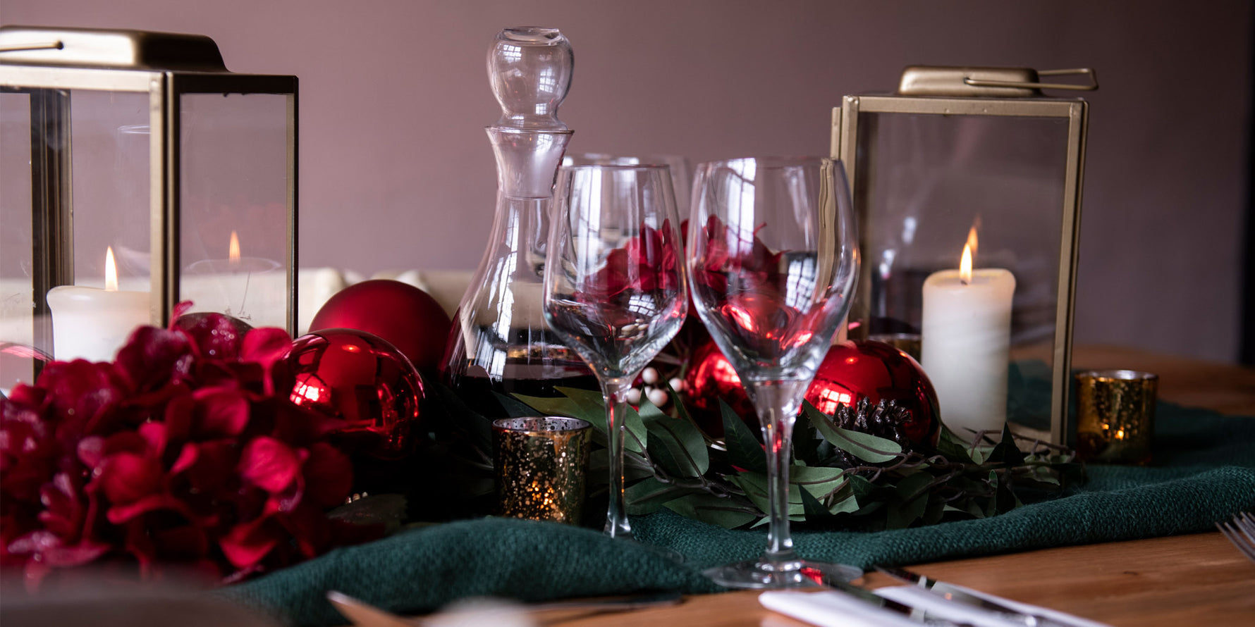 Nags Head Wollaston Christmas Book a table Freehouse Pub